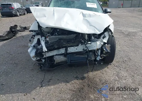 2023 Lincoln Corsair Standard z USA, uszkodzony, nr VIN 5LMCJ1CAXPUL10320